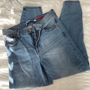 Celebrity Pink Regular Boyfriend Jeans!